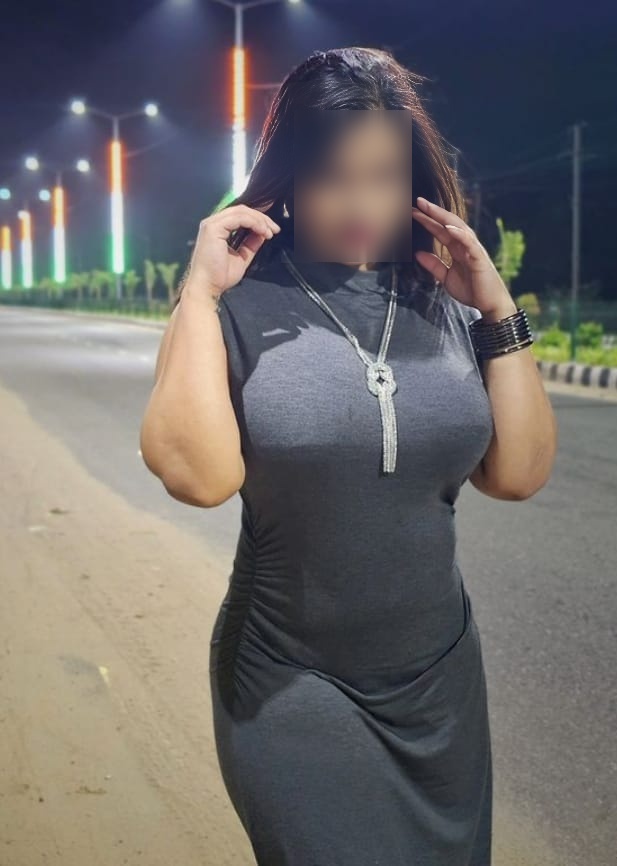 Top-rated Dehradun escort with charming smile