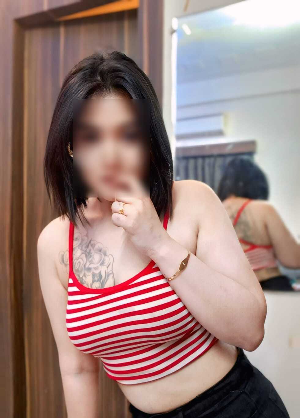Young teenage escort Dehradun fresh profile