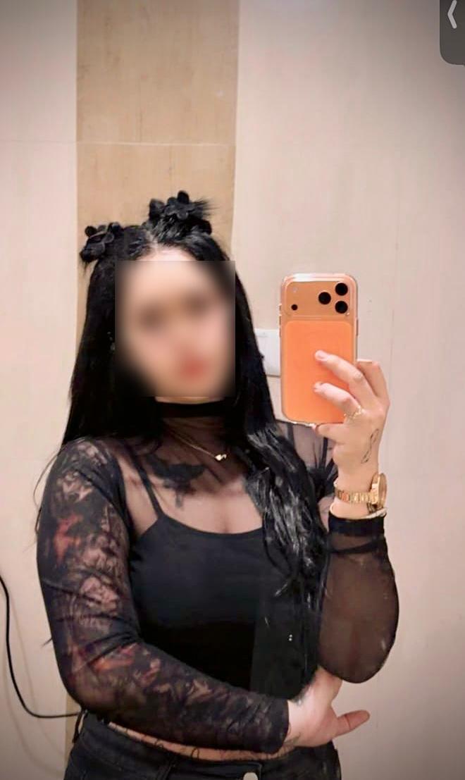 Stunning Dehradun call girl for incall service